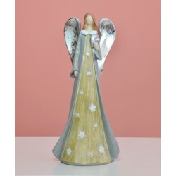 ANDĚL ZIMNÍ SE SRDCEM