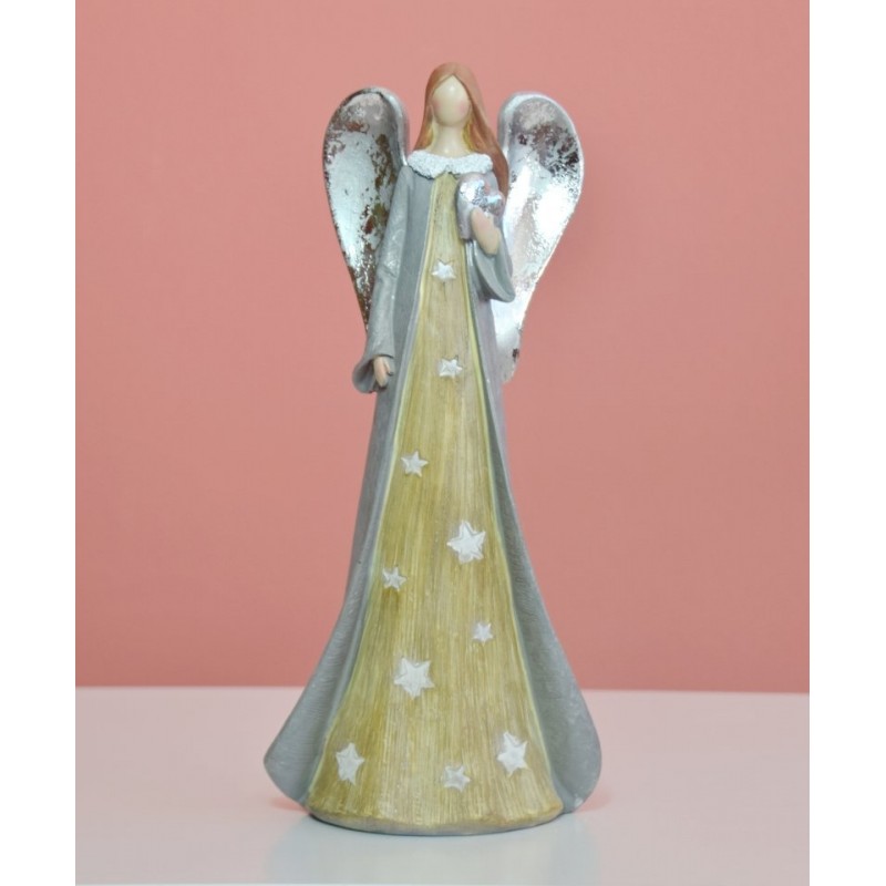 ANDĚL ZIMNÍ SE SRDCEM