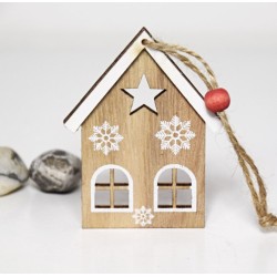 DOMEČEK S HVĚZDOU K ZAVĚŠENÍ