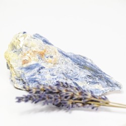Kyanit disten surový 0,23 kg