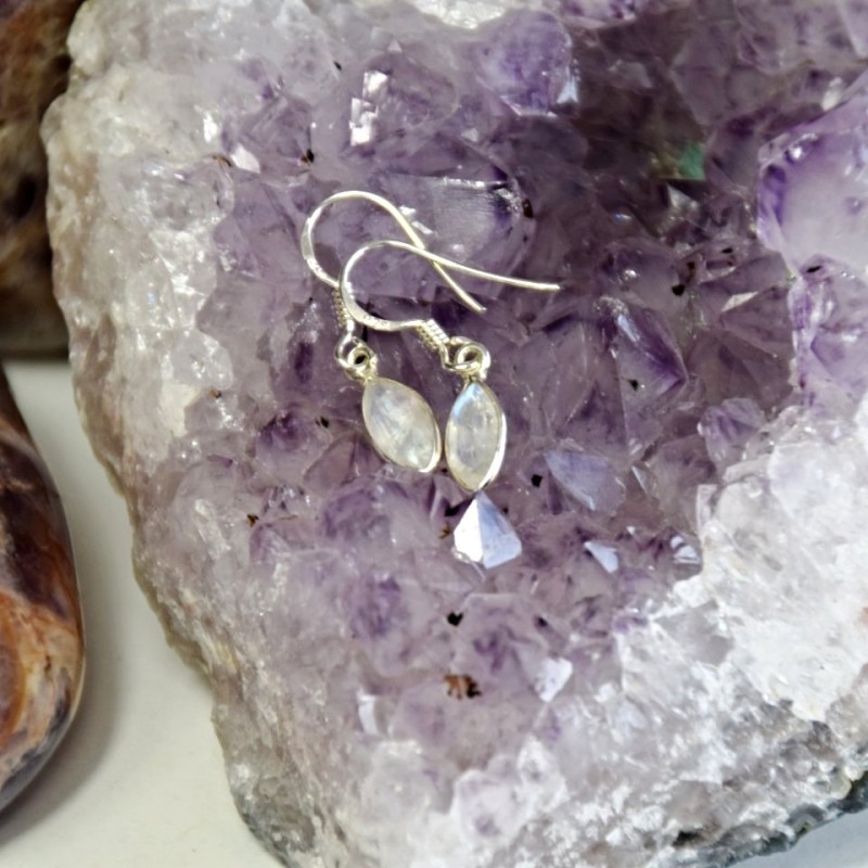 NÁUŠNICE MĚSÍČNÍ KÁMEN STŘÍBRO 925