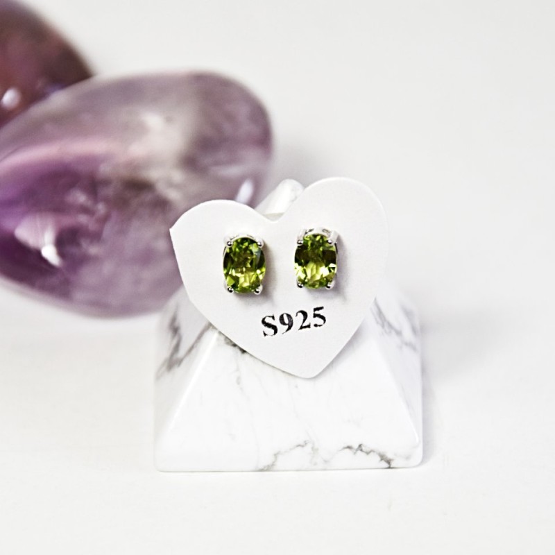 NÁUŠNICE Z OLIVÍNU STŘÍBRO 925