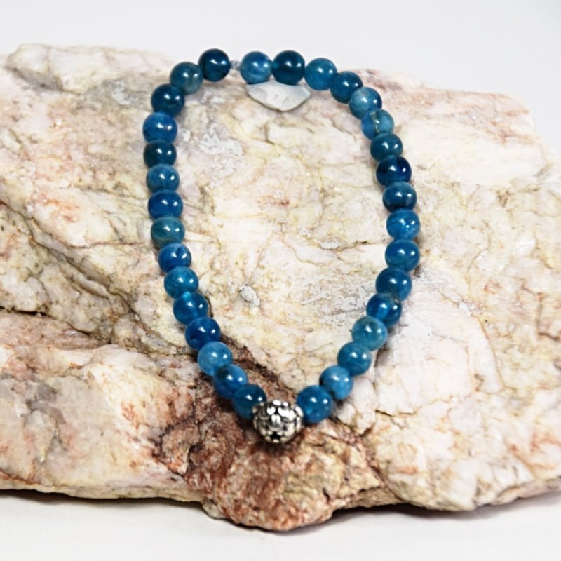 NÁRAMEK Z APATITU 6 MM