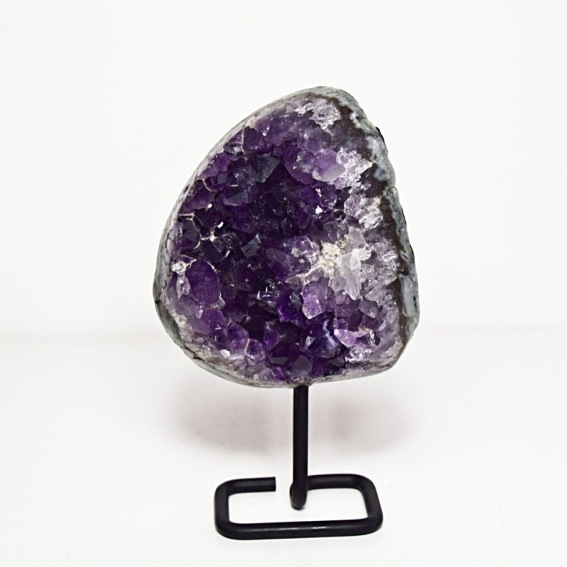 Ametystová drůza na kovovém podstavci 0,9 kg