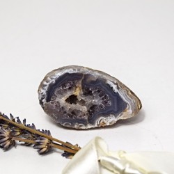 Achát peříčkový 0,107 kg