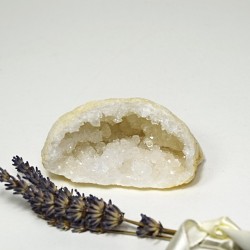 Křišťálová geoda 0,19 kg