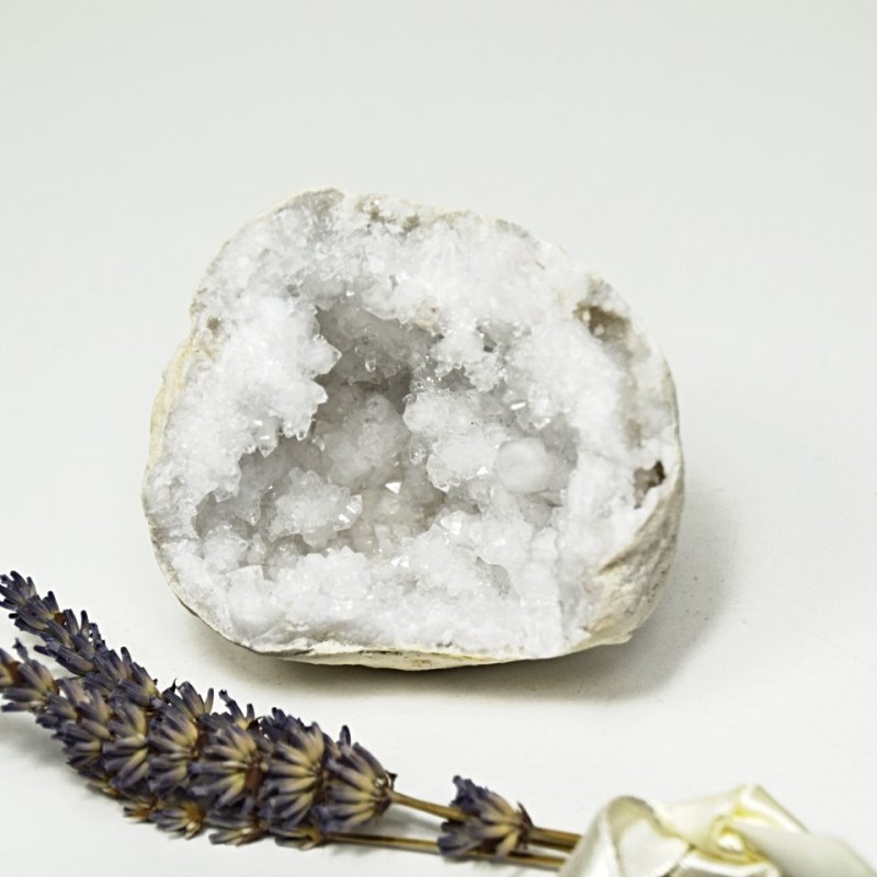 Křišťálová geoda 0,27 kg