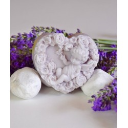 ANDĚL S RŮŽEMI HEŘMÁNEK S LEVANDULÍ