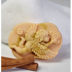 LETÍCÍ ANDĚL POMERANČOVÝ KVĚT SE SKOŘICÍ